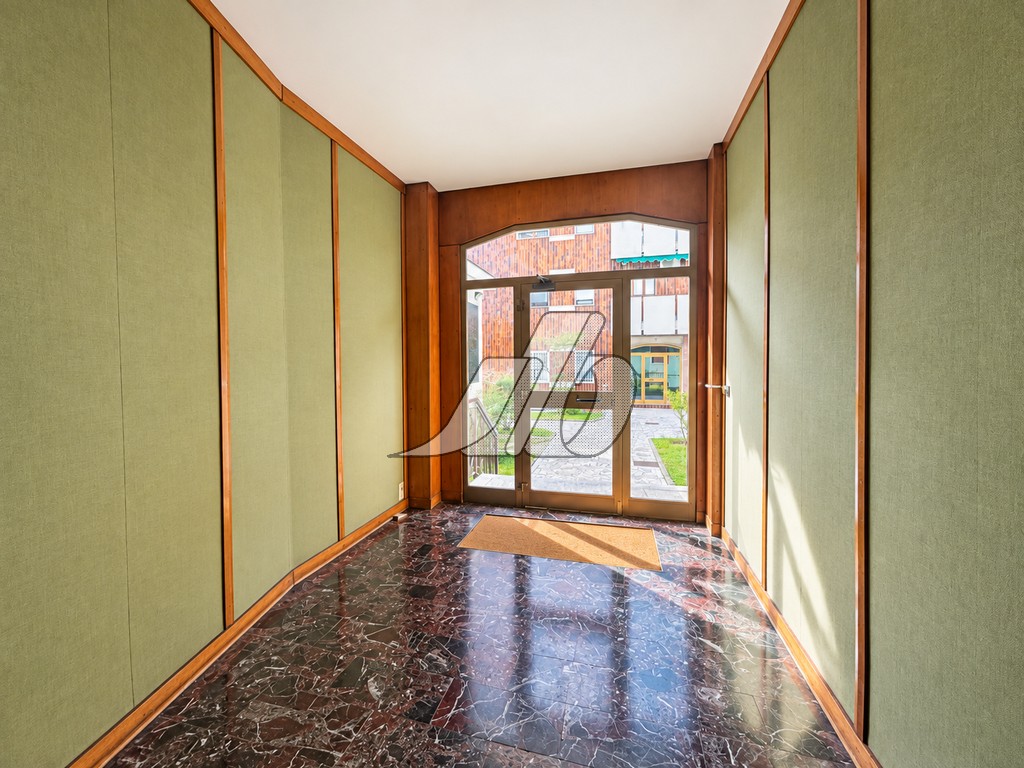 24. B475 – INTERNO
