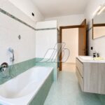 24. T490 — BAGNO1D