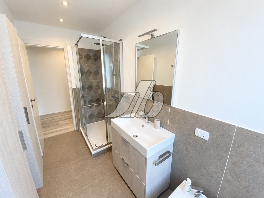 14. B473 – BAGNO1B