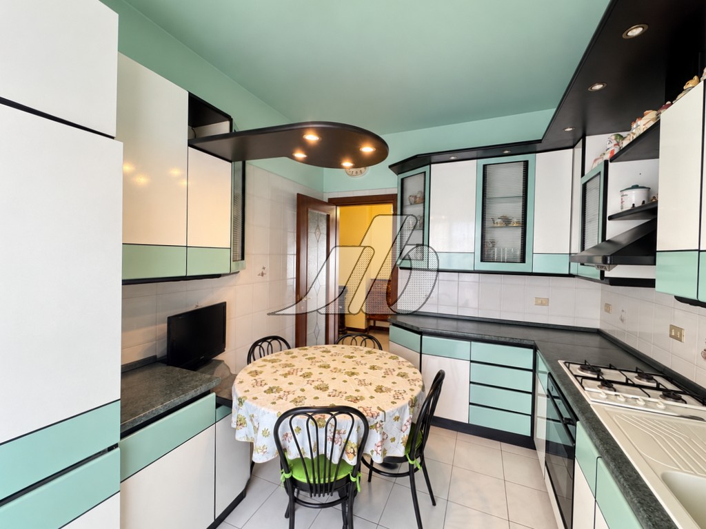 16. T500 – CUCINA1B