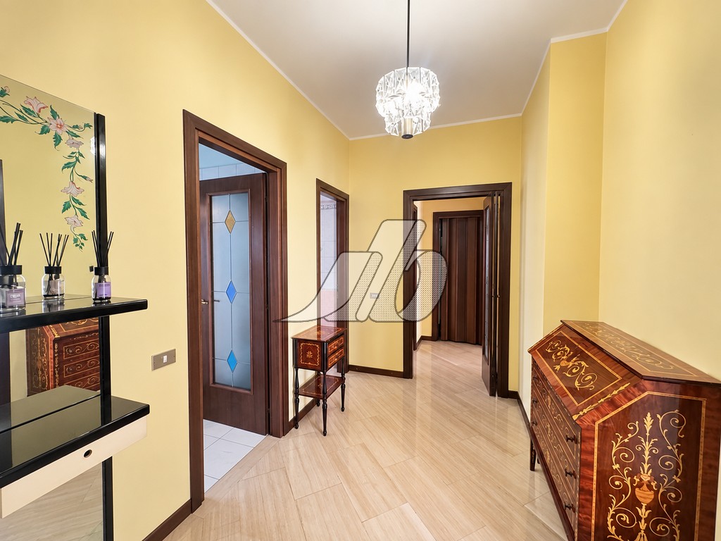 21. T500 – INGRESSO1B