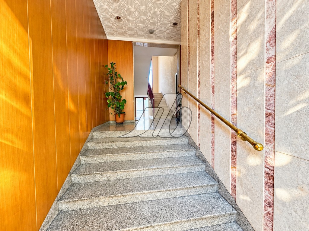 32. T500 – INTERNO