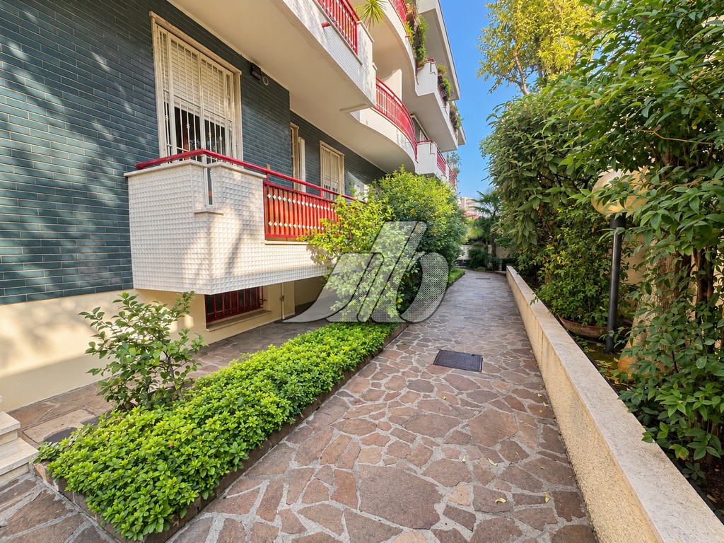 35. T500 – CORTILE1B