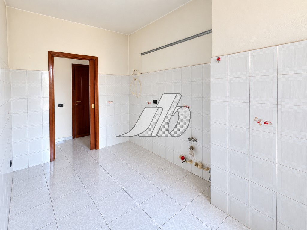 6. T501 – CUCINA1B